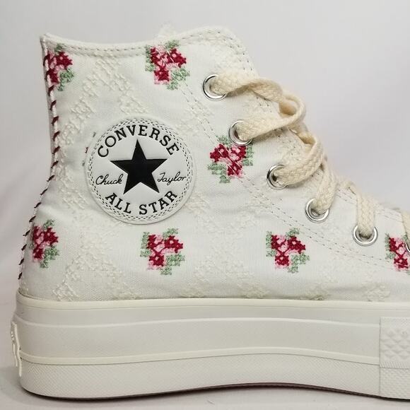 Converse Women CTAS Rose Cross Stitch Lift Platform Size 8.5 Vintage A13659C NWT - Picture 4 of 8
